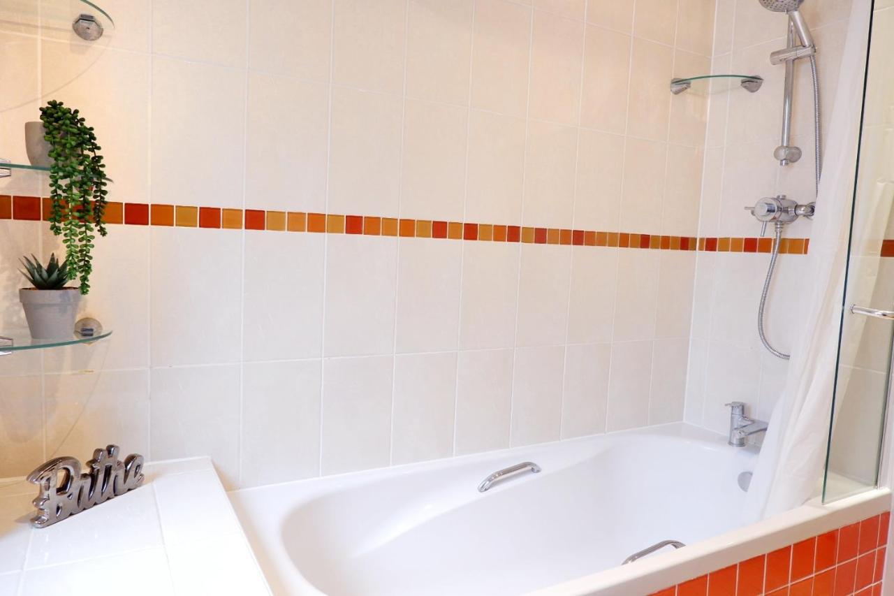 Apartment Stunning Close To Station With Free Parking! Cambridge (Cambridgeshire)